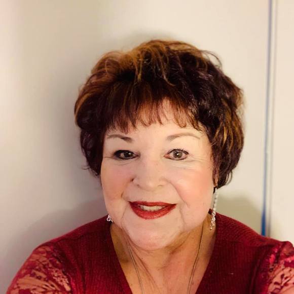 Meet your Posher, Grisel - Picture 1 of 1